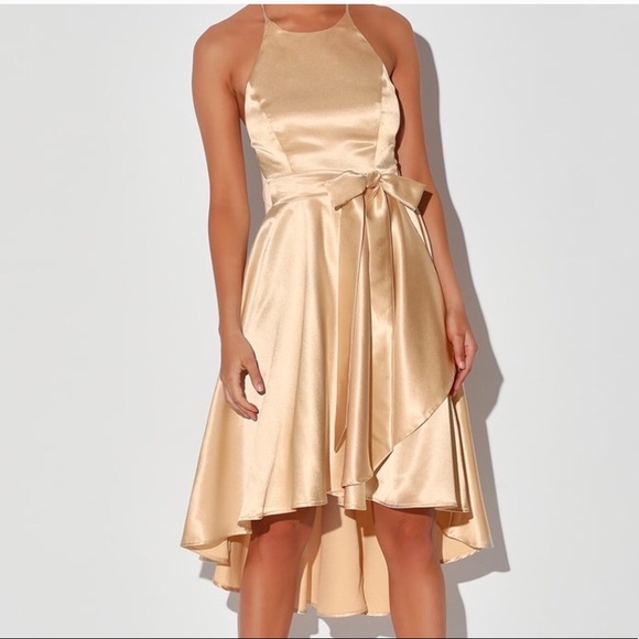 Light Up My Love High Low Lulu’s Dress Small NWT - Picture 2 of 7